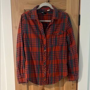 Plaid flannel Button-Up Shirt